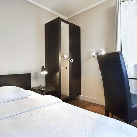 Hotel Munich North Neufahrn bei Freising Ruang foto